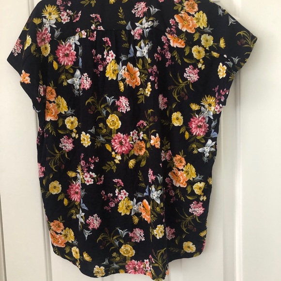 NWOT loft blouse with ruffle collar and ties - Picture 2 of 7